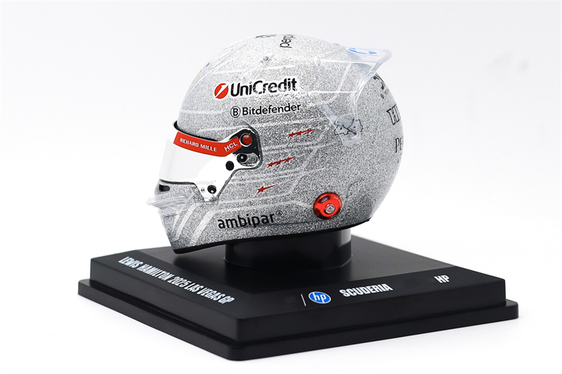 Looksmart 1:5 SCUDERIA FERRARI - Kids Toys John Lewis reseña y precio