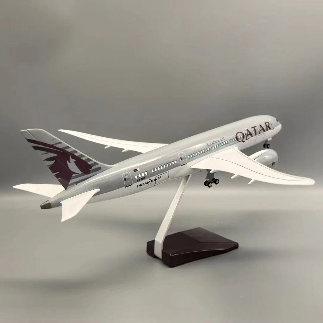 Escala 1:130 43cm 787 Jet Qata - Kids Toys Qatar reseña y precio